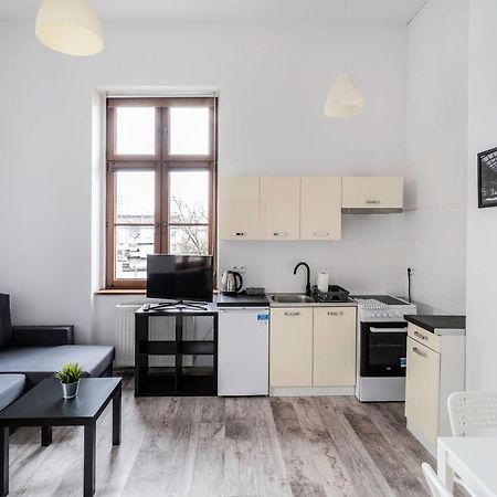 Apartament Z Osobna Sypialnia W Pieknej Kamienicy W Centrum Wrocław Eksteriør bilde