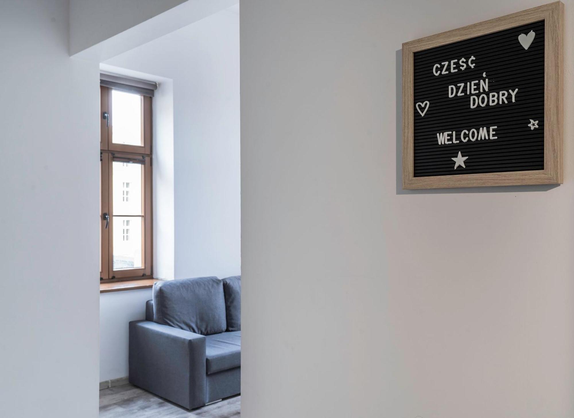 Apartament Z Osobna Sypialnia W Pieknej Kamienicy W Centrum Wrocław Eksteriør bilde